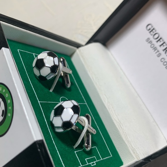 ❌TRADED❌ Geoffrey Beene Sports Collection Cufflinks - Picture 4 of 7